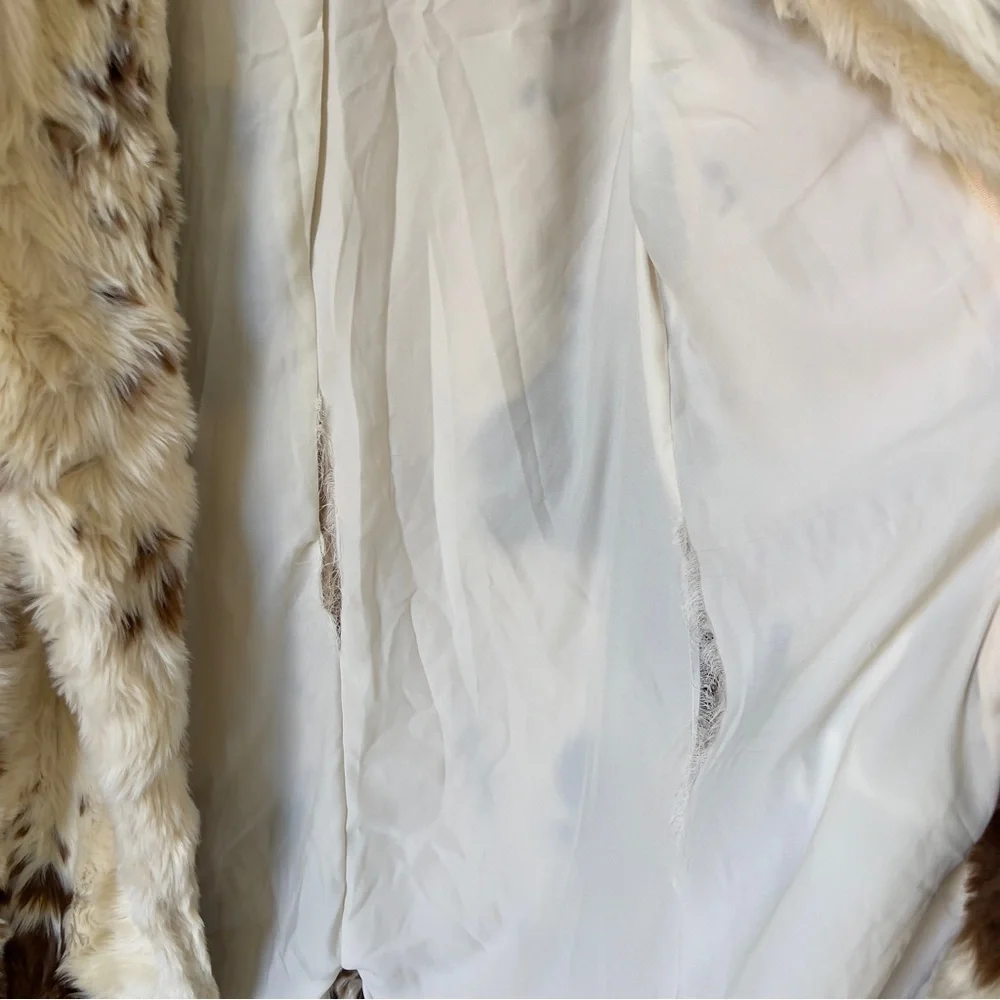 Anthropologie Maeve Grand Glam Faux Fur Coat Long Jacket in Cream and Brown - Picture 6 of 8